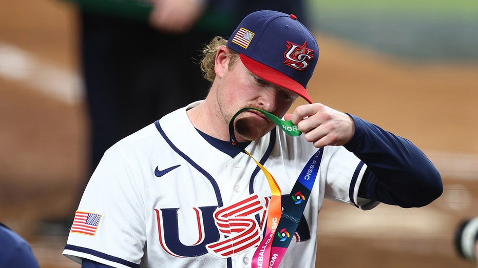 Team USA stars rip silver medals off necks after World Baseball Classic final loss to Venezuela Townsville Accountants